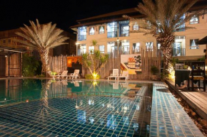 Season Palace Huahin Hotel